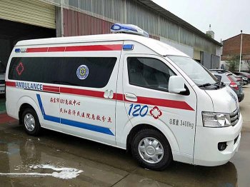 福田G9 救护车